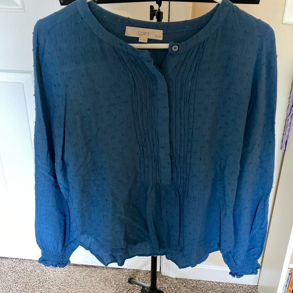 LOFT Women's Blue Textured Top